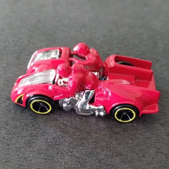 2015 Hot Wheels Side Ripper Mattel - Picture 5 of 8